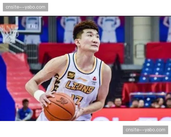 孙铭徽脚踝韧带撕裂伤停 广厦后场发动机缺阵影响巨大